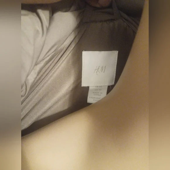 H&M Tan Puffer Winter Coat - Picture 4 of 7